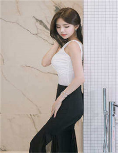 毒牙