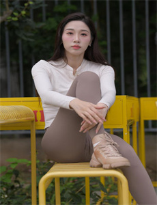 二人观看免费播放-男人泡美女视频
